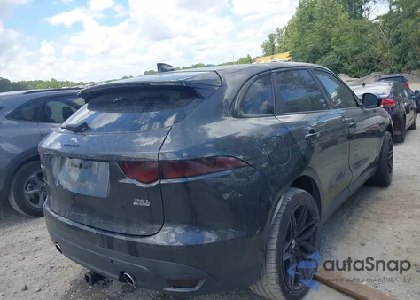 2017 Jaguar F-Pace 35T Prestige from USA, damaged, VIN SADCK2BV3HA061025